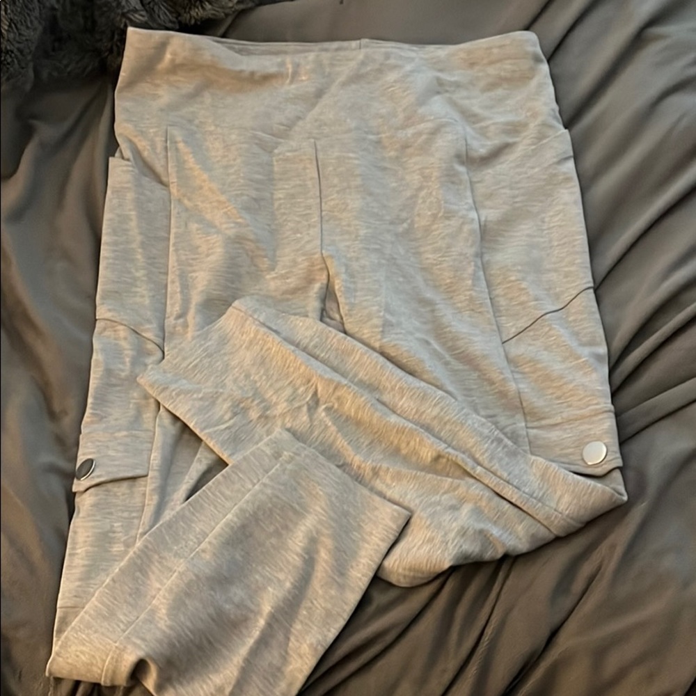 Cabi leggings with side pockets
